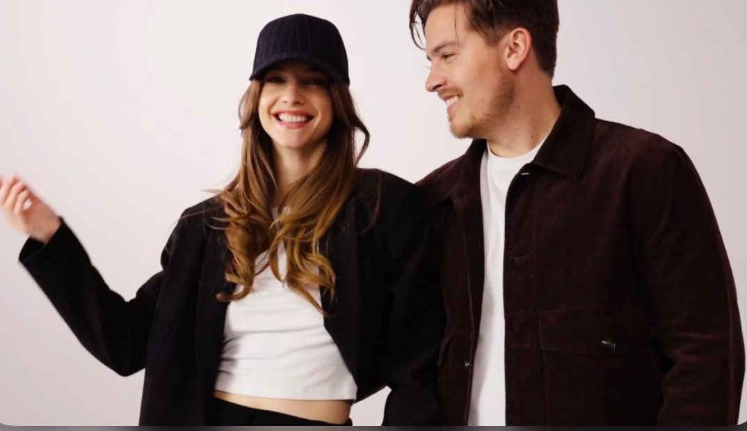 Anyone else find the new <a href="/express/">EXPRESS</a> commercial to be the most annoying / obnoxious thing ever?  Sling just bombards you with it.  I no longer let my daughter shop there just bc of the commercial.