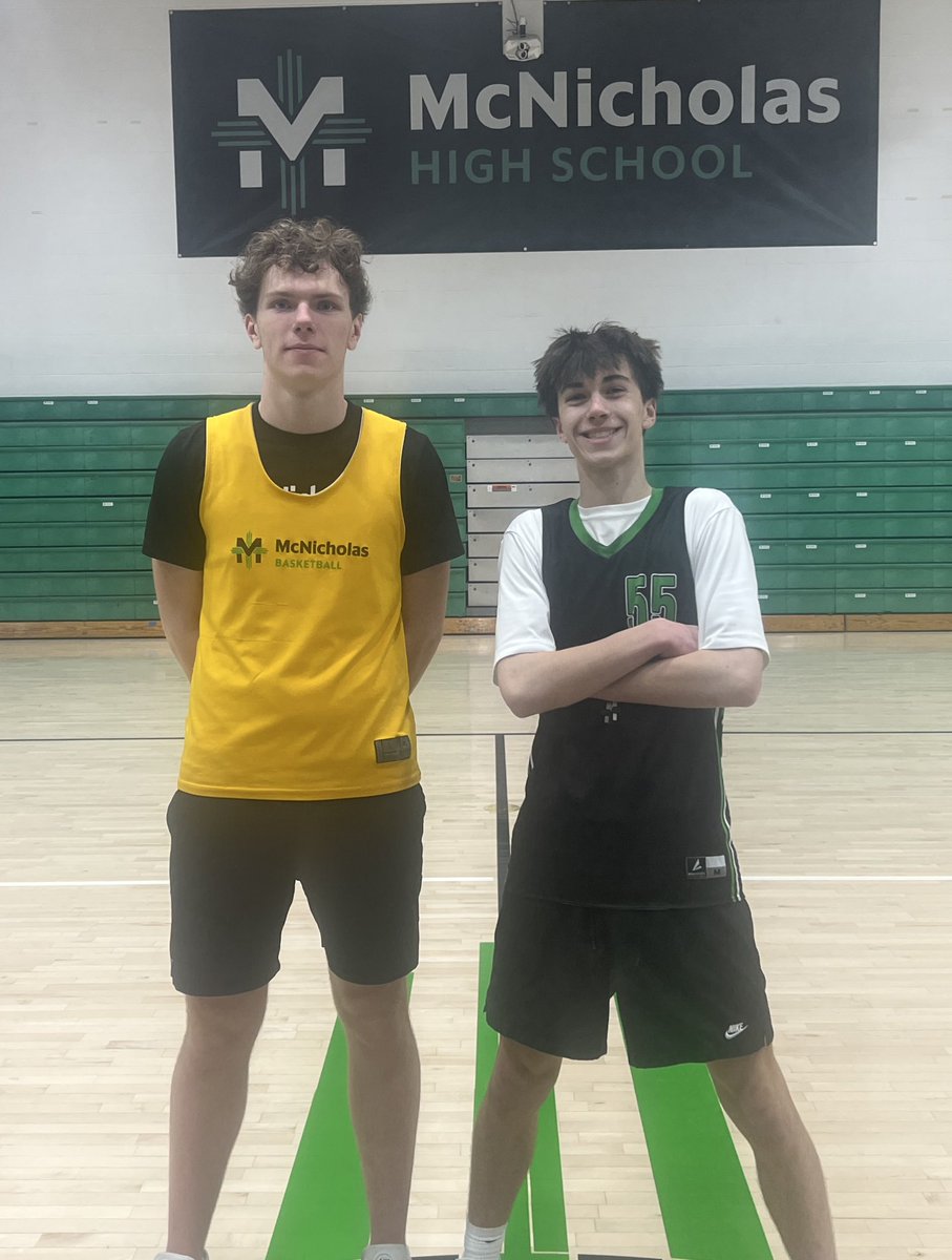 🚨Wk 14 Winner-Winner🚨
Late to the party but NOT FORGOTTEN!! Big shout out to our dudes this week for taking the 👑.
<a href="/GrantWaters2027/">Grant Waters</a> takes back the FT belt w/ a 🔥 93% this week! Big man <a href="/GarritGunter7/">Garrit Gunter</a> claims the 🟨 jersey w/ his  dominance on the boards! 👏👏<a href="/McNBasketball/">McNick Basketball</a>