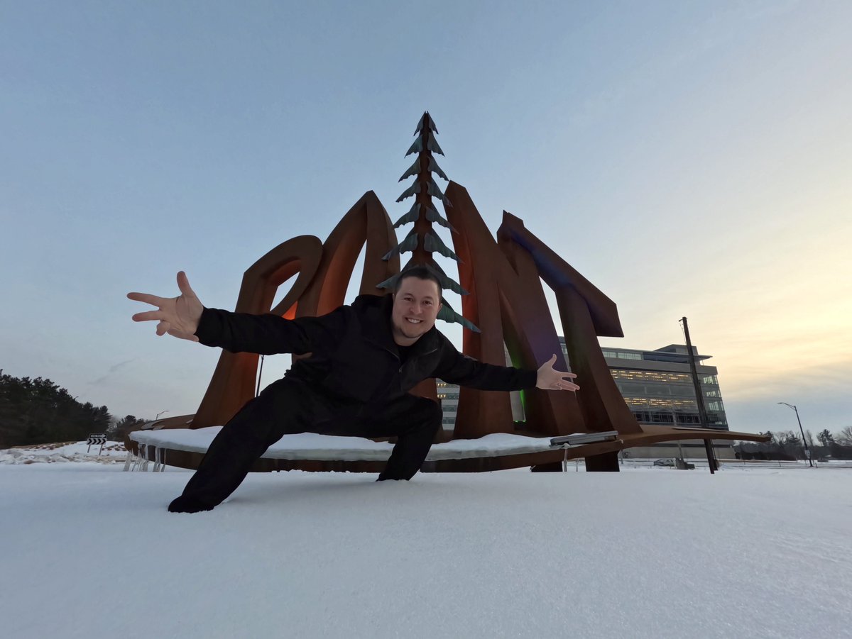 Great to be back in Point 🌲

This valuable visit to <a href="/UWStevensPoint/">UW-Stevens Point</a> has been focused on small group discussions, in-class activity, and interactive workshops… which is a cool compliment to last year’s visit 👉 x.com/benovator/stat…