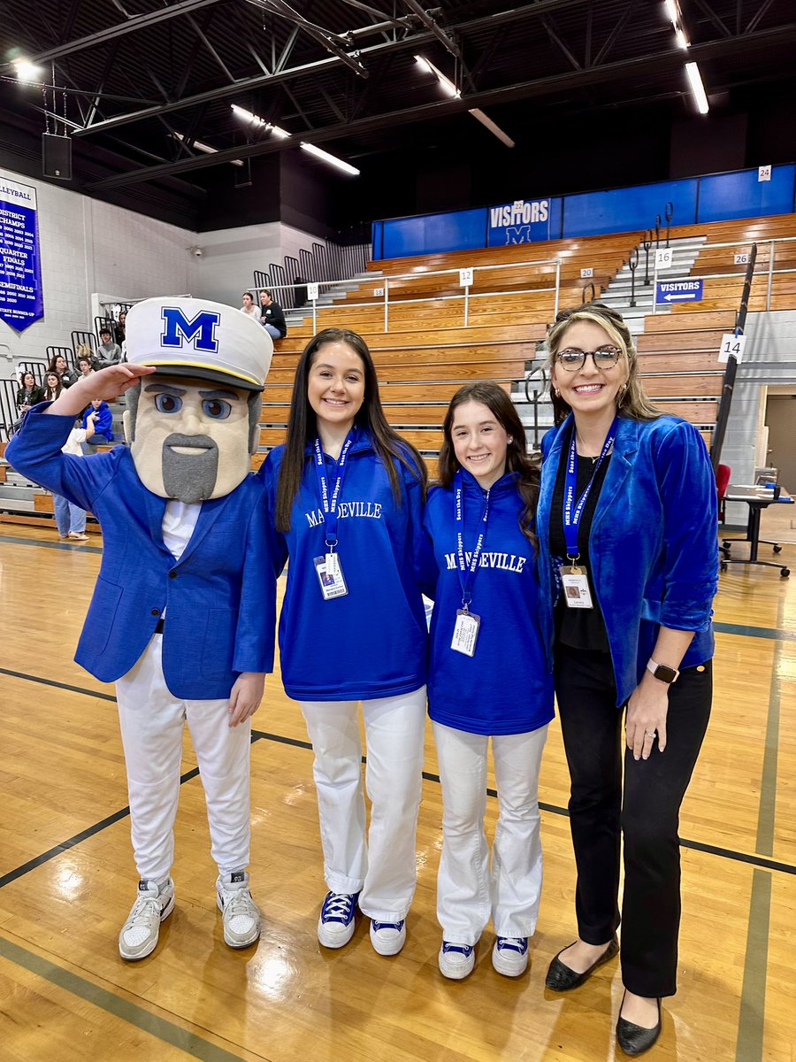 Skipper Day with our esteemed student leaders! 💙