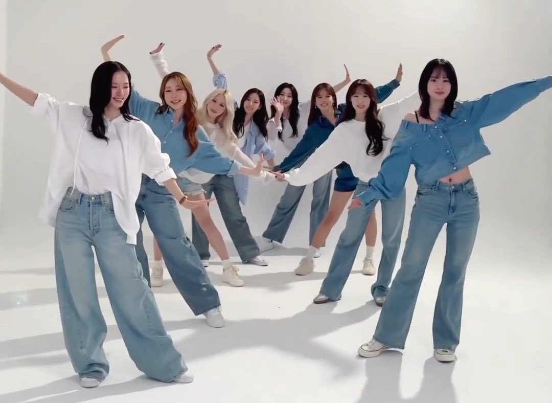 버플이 생각나는 구도와 제스쳐… 다시 보고 싶다…. 수트 버플 진짜 짱이었는데….