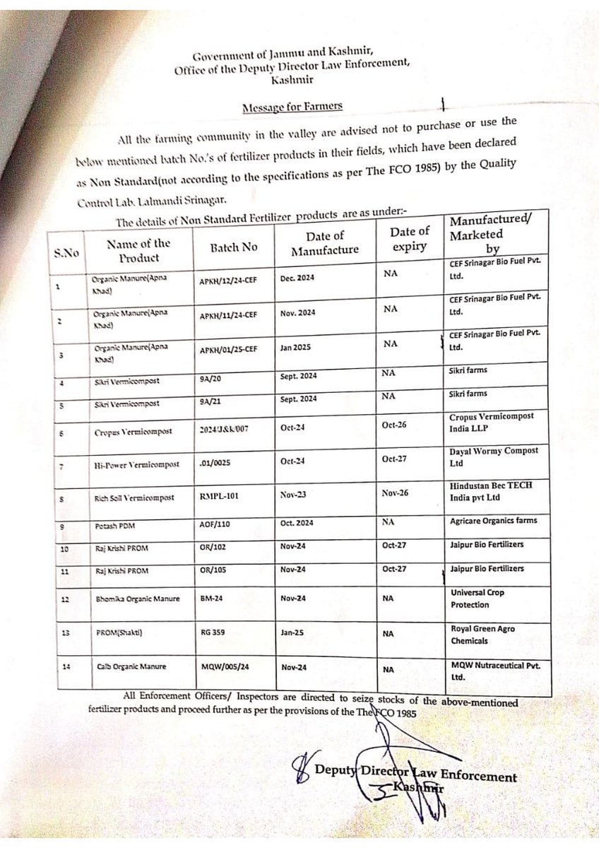 AgriSpn's tweet photo. Attention Farmers!
Beware of miss-branded fertilizers in the market! ❌ Using such products can harm your crops &amp; soil. Always check for proper labeling, license &amp; authenticity before purchase.  
Report suspicious products to authorities immediately! 📞 9596182640
@dmshopian https://t.co/oYg8ZQolo8