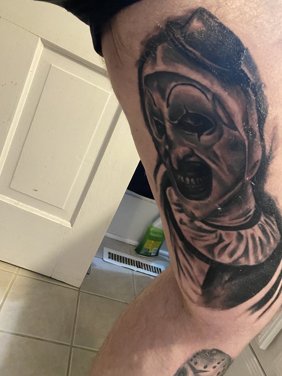 Get_Low_Whitlow's tweet photo. @gweenteaxo Had this baby done last Friday https://t.co/DqVBtMoaTa