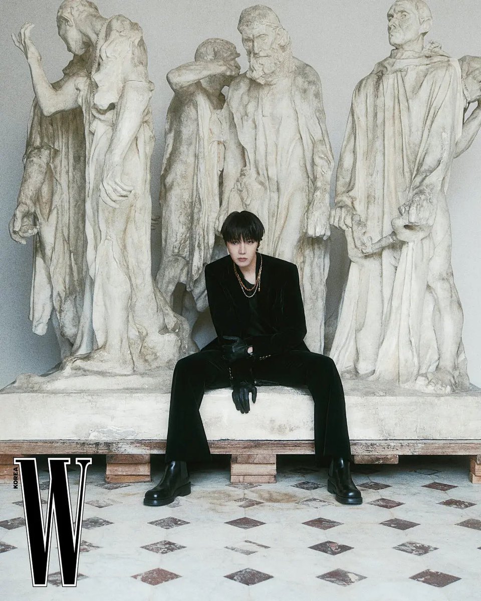 _mang218's tweet image. 더블유코리아 호비!!!!!