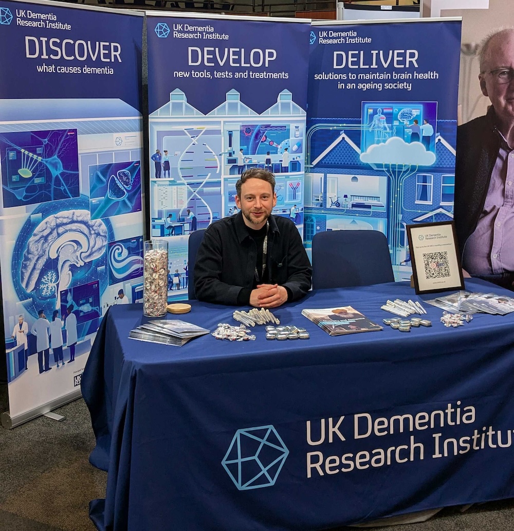 UKDRI's tweet image. Excited to be @ARUKscientist research conference in Birmingham for next couple of days. Another brilliant programme to look forward to this year!

Come find out more about the UK DRI and pick up some goodies at our stand during the breaks.

#DiscoverDevelopDeliver