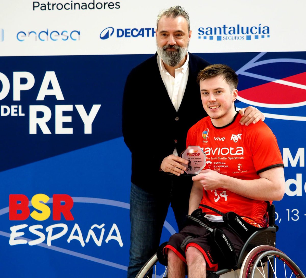BsrEspana's tweet photo. ✨ Seguimos paladeando cada momento de la #CopaBSR en @GuadalajaraAyto 🏟️ 

📸 Momentos únicos inmortalizados para siempre 🫶🏻 

✋🏻𝑸𝒖𝒊𝒏𝒕𝒆𝒕𝒐 𝒊𝒅𝒆𝒂𝒍🔝

@Dah_Juice (@UCAMMURCIABSR) 
Phil Pratt (@BsramiabA) 
@GreggWarburton y Tom O'Neill (@cd_Ilunion ) 

#BSREspaña 🇪🇸 https://t.co/d1u0u60tne
