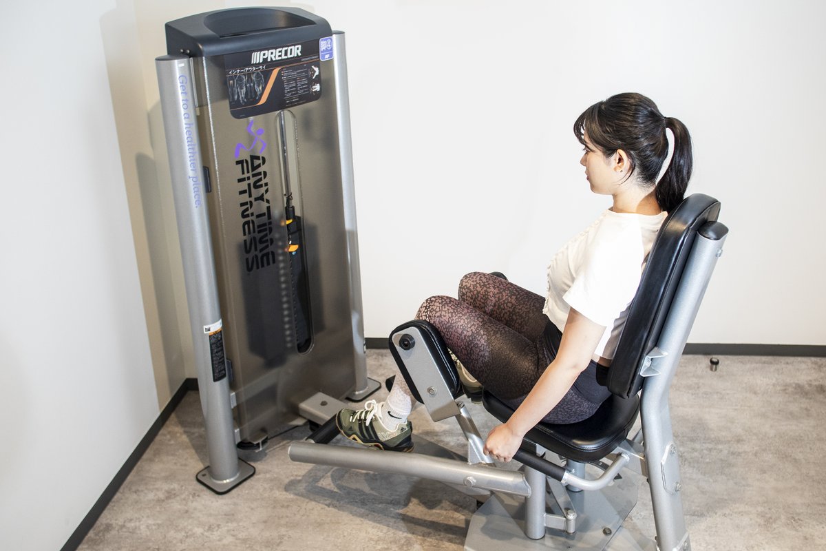 🟣#エニトレ紹介🟣 【ヒップアブダクター（外側）】でお尻を 引き締め