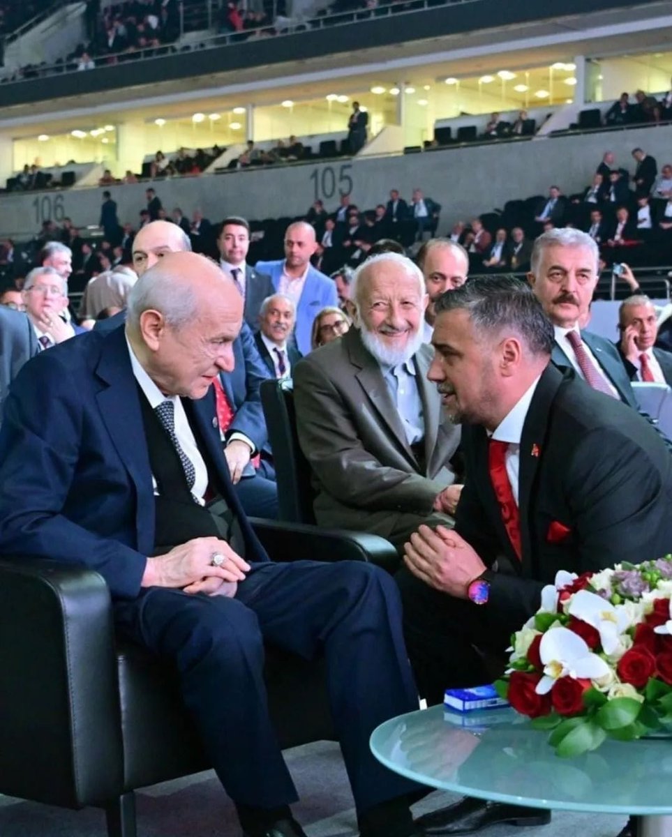 Bizim durduğumuz yer Liderimizin dizinin dibidir.
🇹🇷🇹🇷🇹🇷
And olsun plan yapanların planları başlarına yıkacağız...

ALPARSLAN DOĞAN 
MHP ANKARA İL BAŞKANI 
25 ŞUBAT 2025