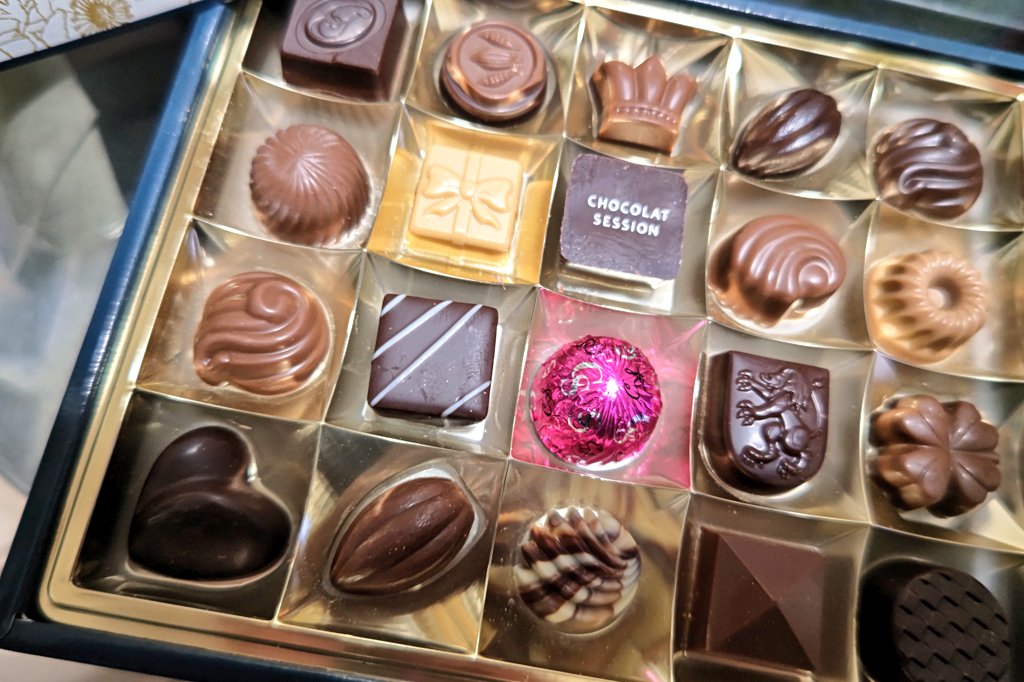 V_noji8_K's tweet photo. チョッコレイト✺⋆* (⸝⸝⸝´▽`⸝⸝⸝)⋆*✺
#Goncharoff
#チョコレート https://t.co/0shkNlTTp8