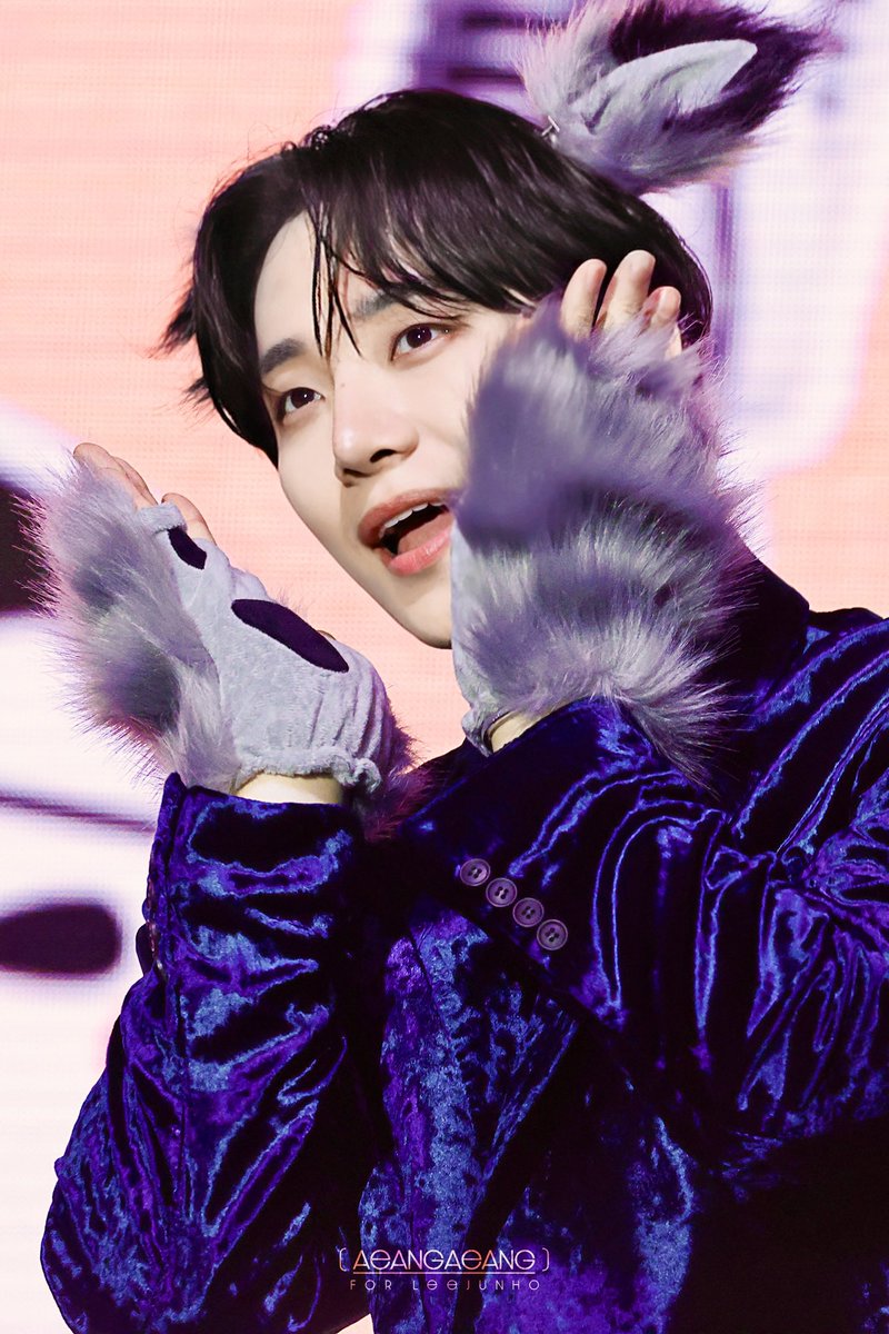 앵앵 tweet media