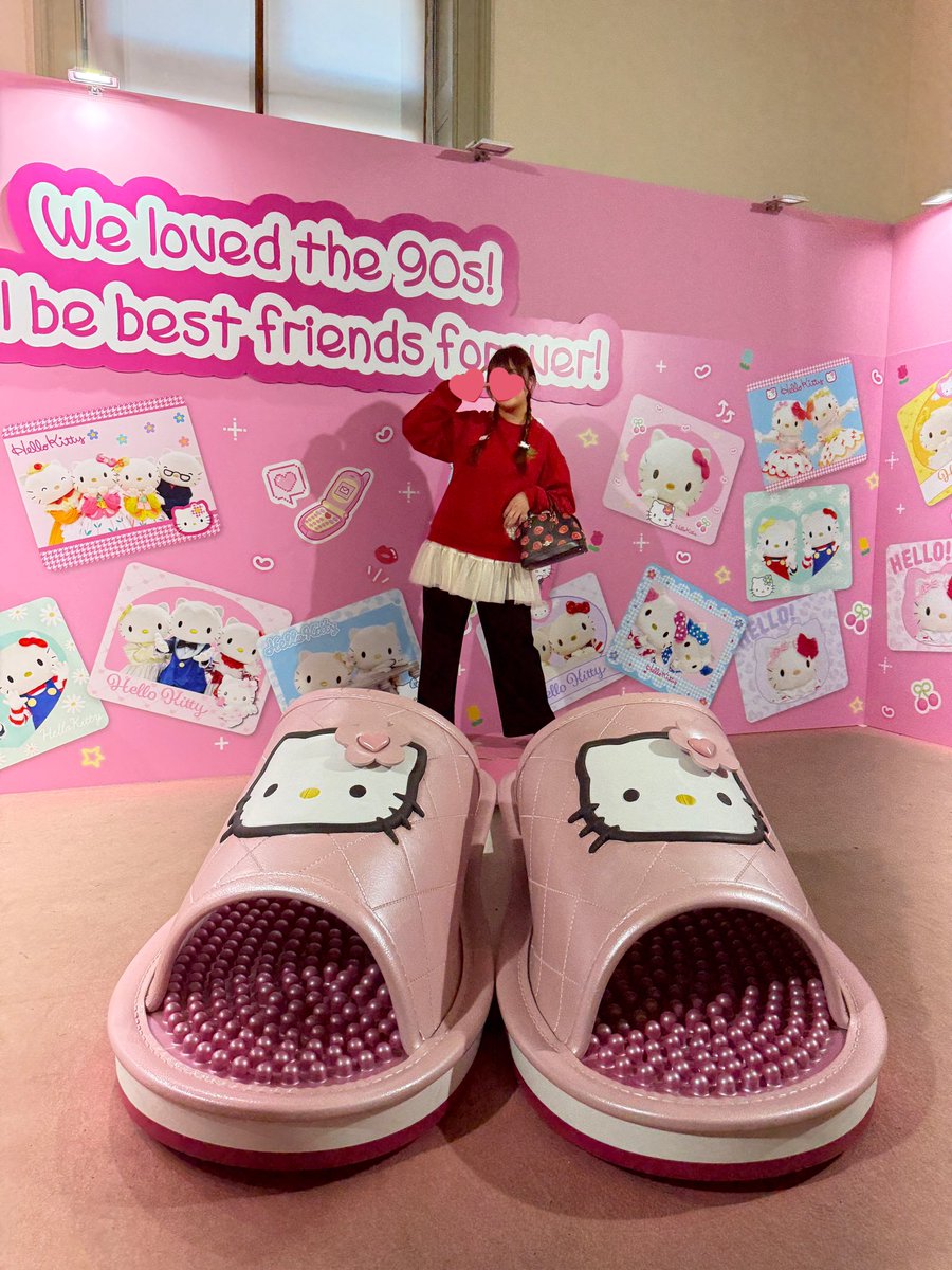 キティちゃん展滑り込みﾐ・◦・ﾐ🎀
キティちゃん可愛すぎたしイラストレーターさんとのコラボはいつも見ている方ばかりで最高空間だった❕❕❕🥲︎