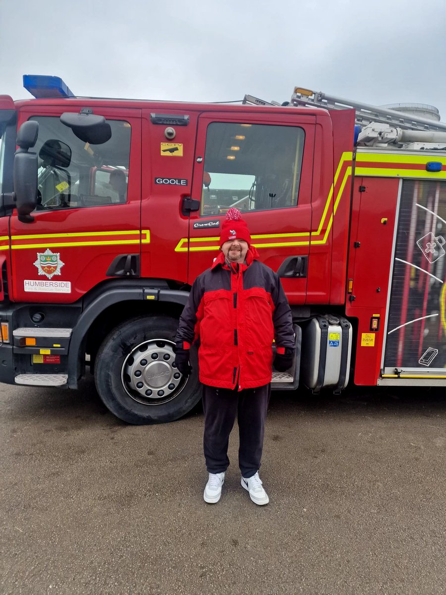 goldcrest_house's tweet image. Just another day enjoying some rugby when a surprise visitor arrived! 🚒 Chris was thrilled to see this fire engine roll by. Perfect way to make the day even more memorable! 🏉✨ 
#AutismAdults #AutismFun #RugbyFun #CommunitySpirit #FireEngineVisit
