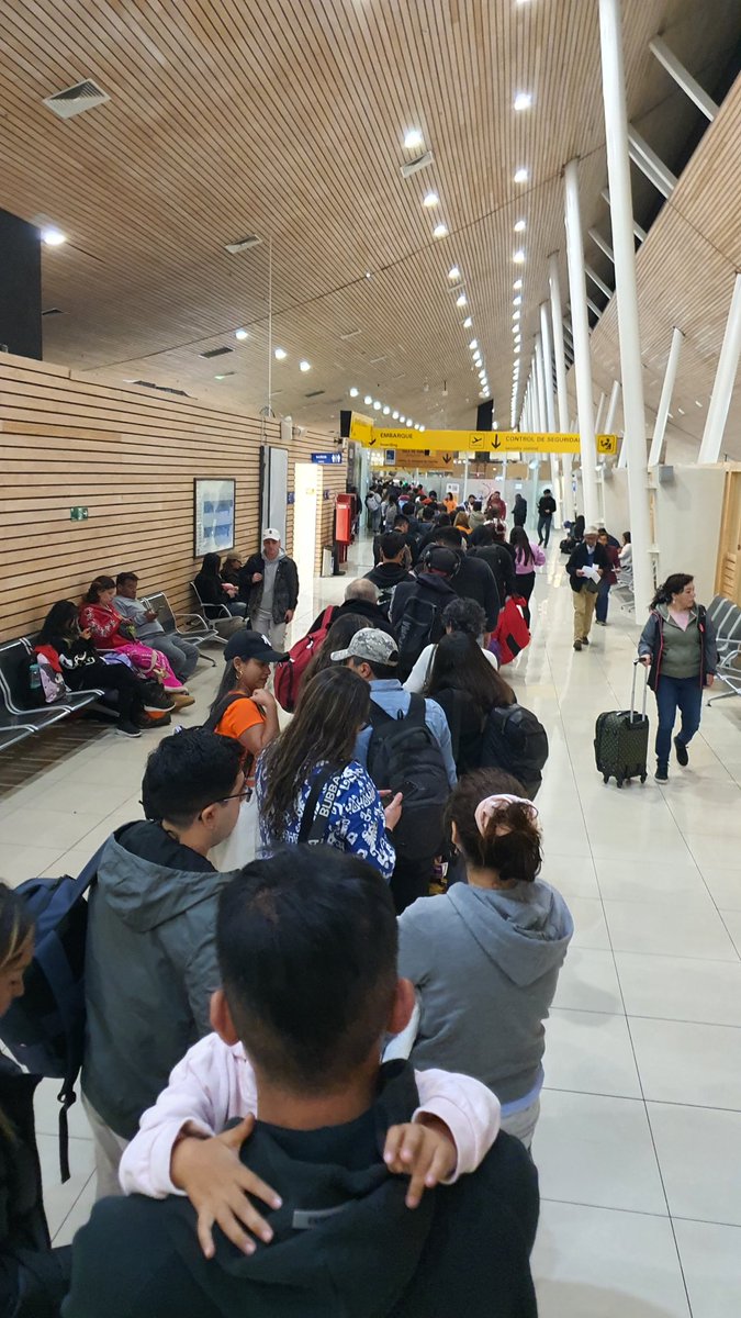 El 'progreso' en puerto montt aeródromo el tepual, nuevas máquinas de control de metales...✈️