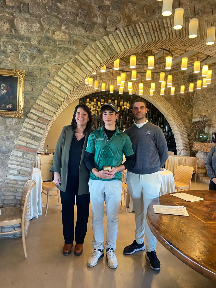 🏆Èxit de participació al Campionat de Peralada! 

🔥Paula Jiménez i Matteo Sasdelli s’emporten el títol en una prova puntuable per al WAGR i Grand Prix FCGolf.

💪Moltes felicitats als campions i a tots els participants.

🔗: acortar.link/5u2fDk