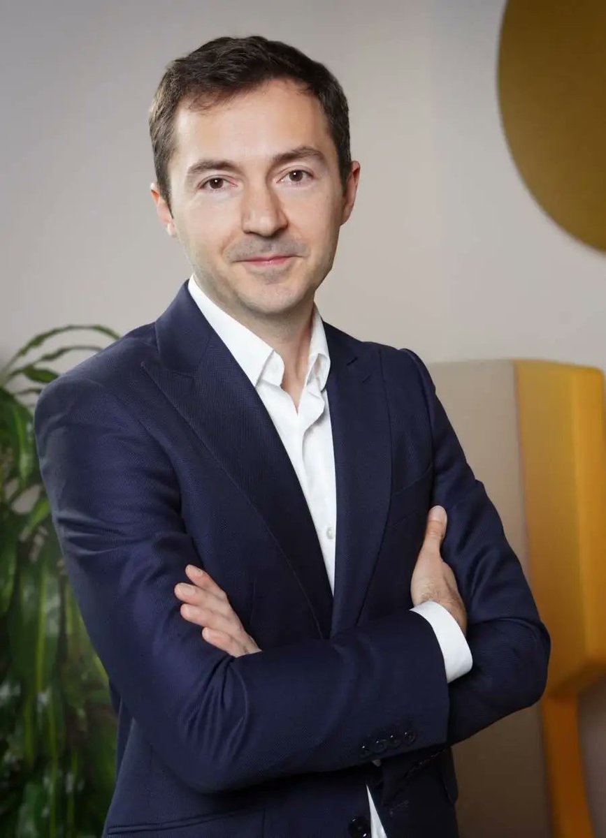 Advertising4URO's tweet image. #Colliers: Cresterea preturilor si oferta limitata fac din 2025 anul in care tot mai multi romani vor prefera inchirierea in locul cumpararii unei locuinte

#business, #constructii, #imobiliare, #realestate, #social 
Vezi TOT  advertising4u.ro/colliers-crest…