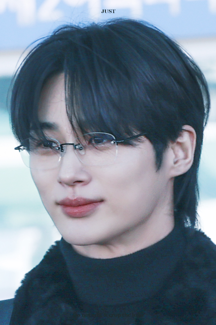 져슽˶• . • ⑅ tweet media