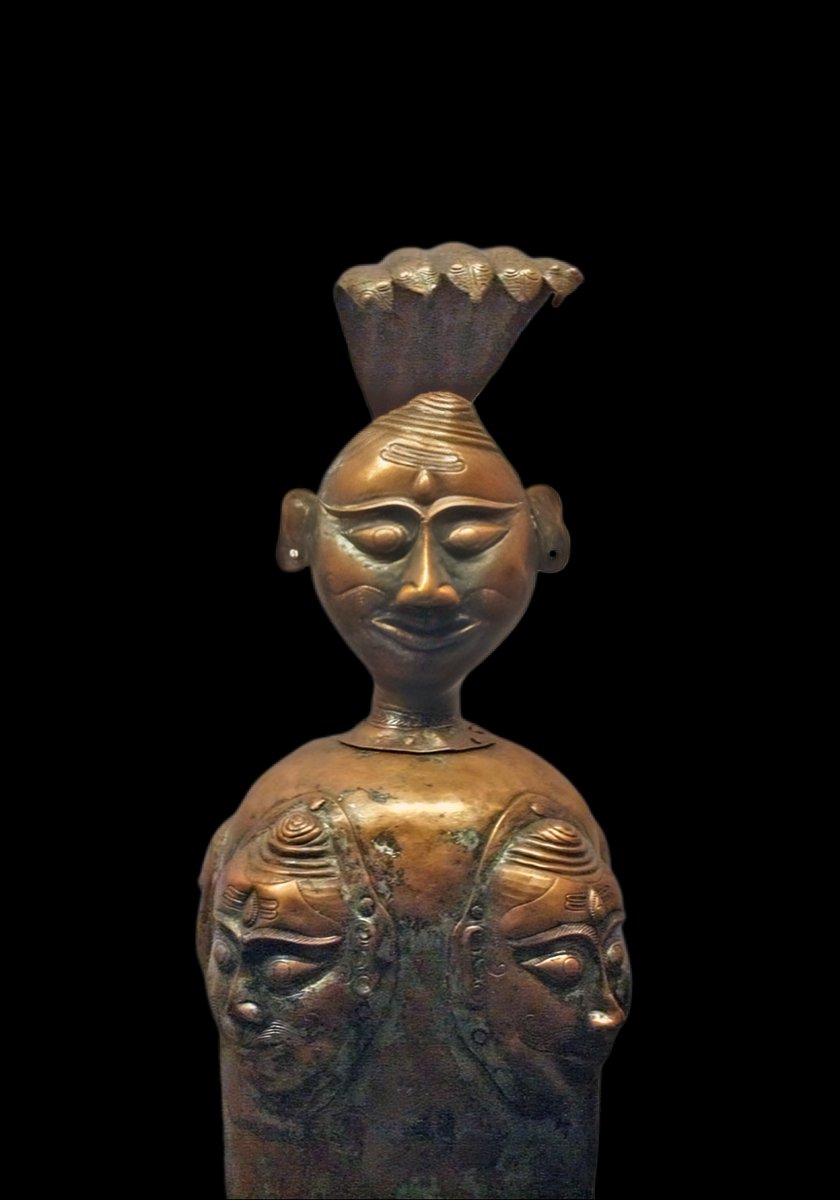 This is huge!!
Direct evidence of Shaivism in Central Asia. This Mukha Linga from Samarkand, Uzbekistan isn't it interesting?