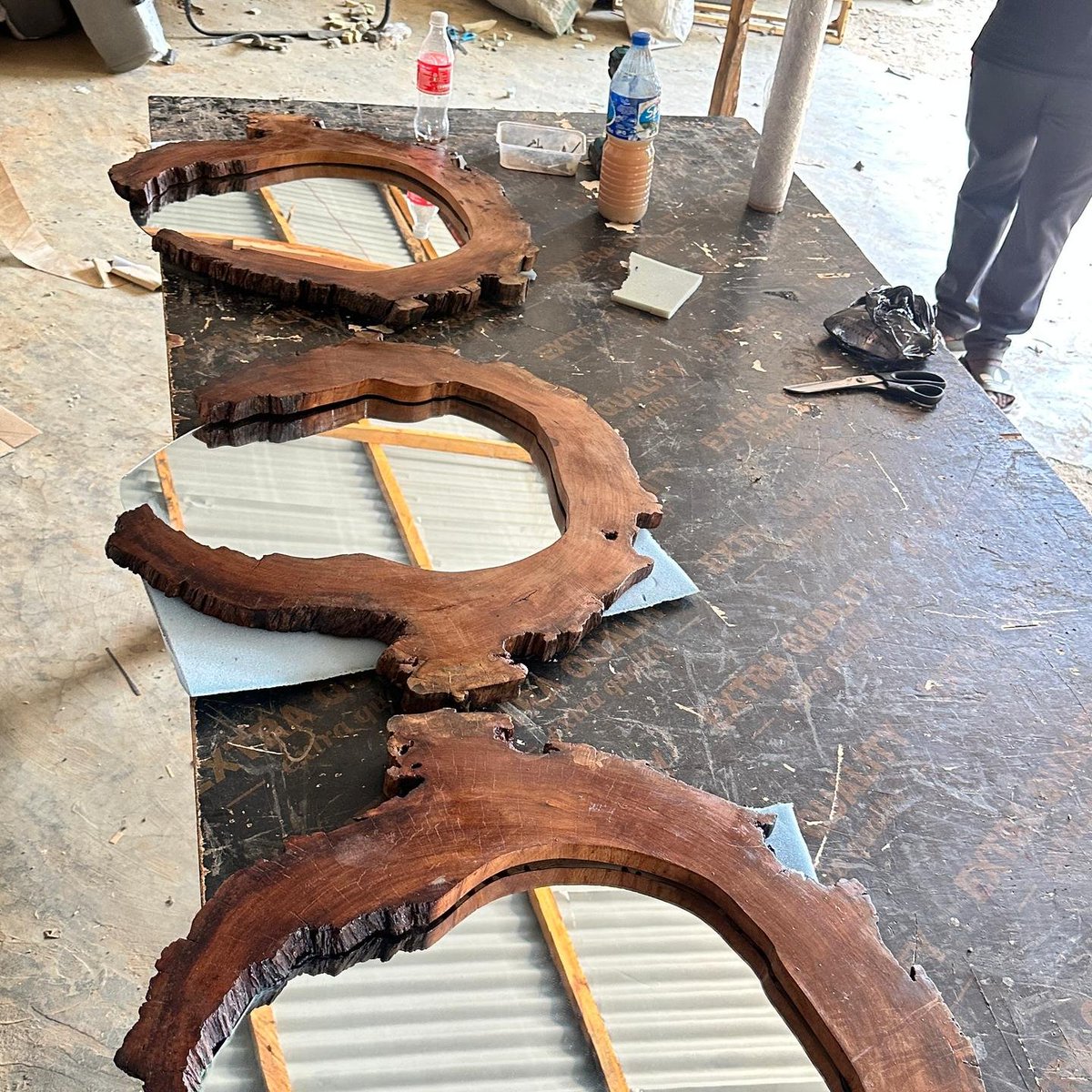rattanng's tweet photo. Purewood pieces. Available ✅
Made with 50 year old wood https://t.co/EsF31Yq3kY