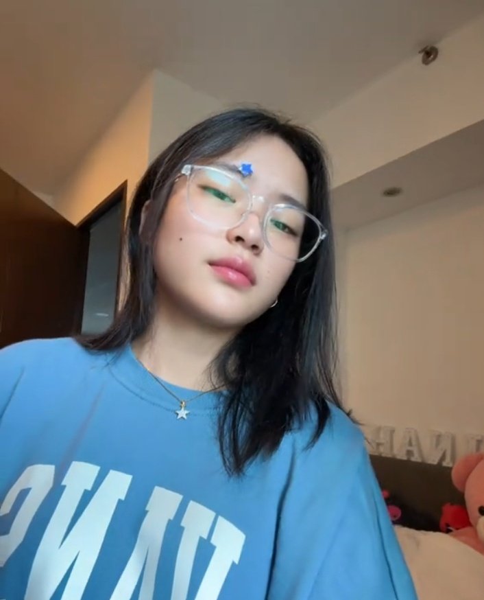 KIM MINJI!?!?!?