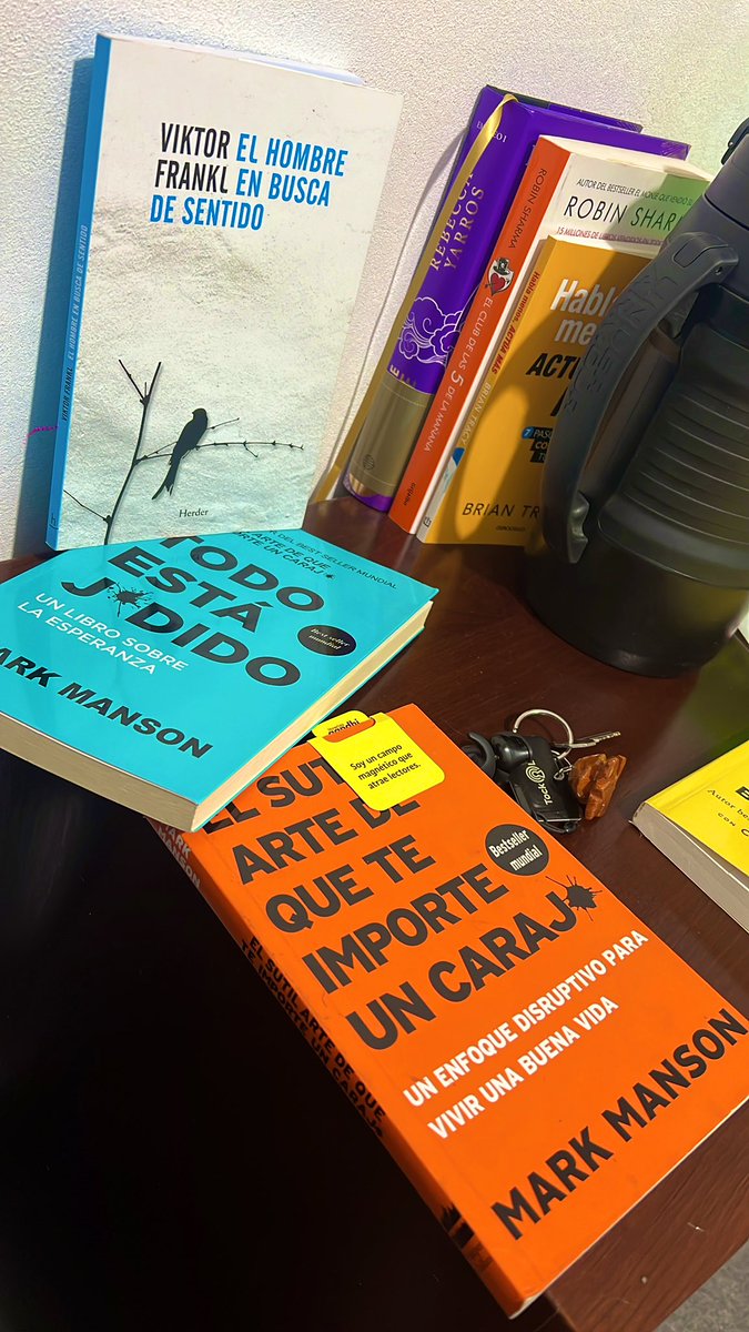 Jorg_velma's tweet photo. Acabo de fortalecer un hábito que ya hace tiempo quería, me encantó… 📚 https://t.co/r5fpvPOEvc