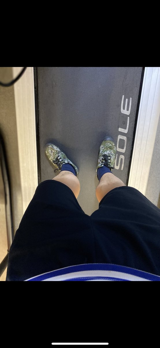 还是07胶鞋好看，整个性张力拉满哈哈