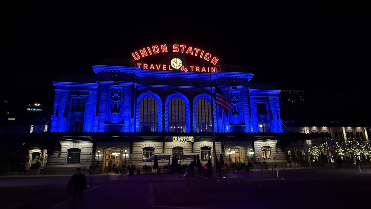 DataHive tweet media