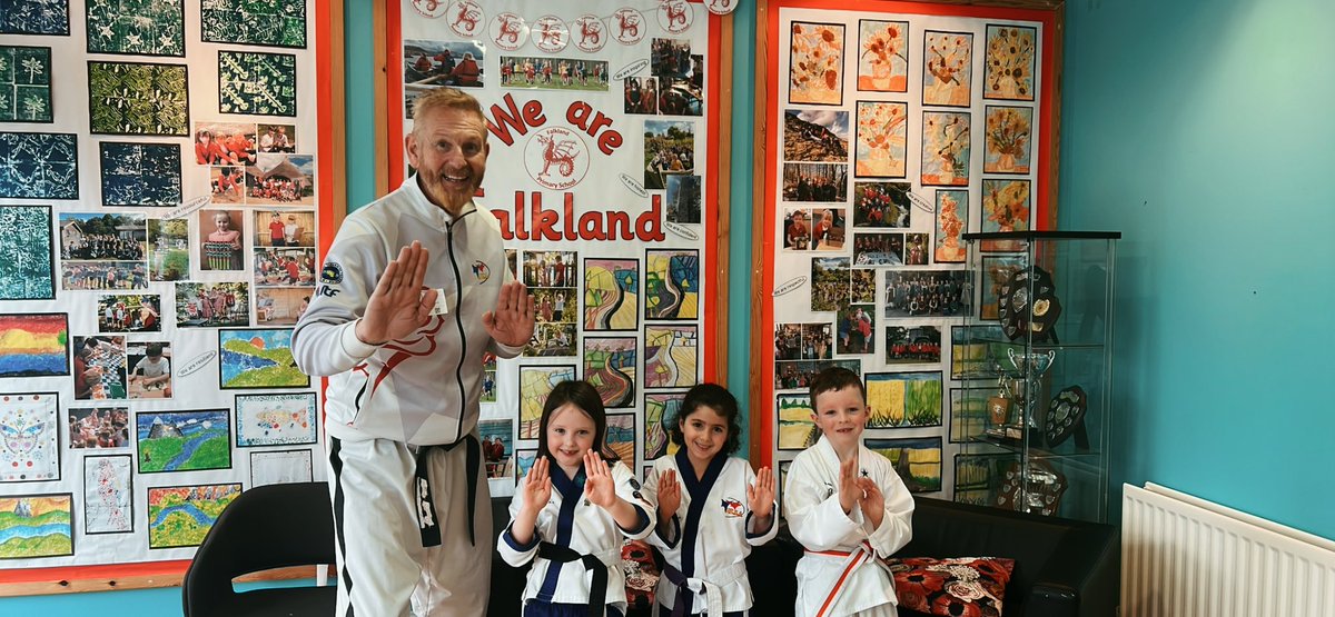 Falkland Primary tweet media