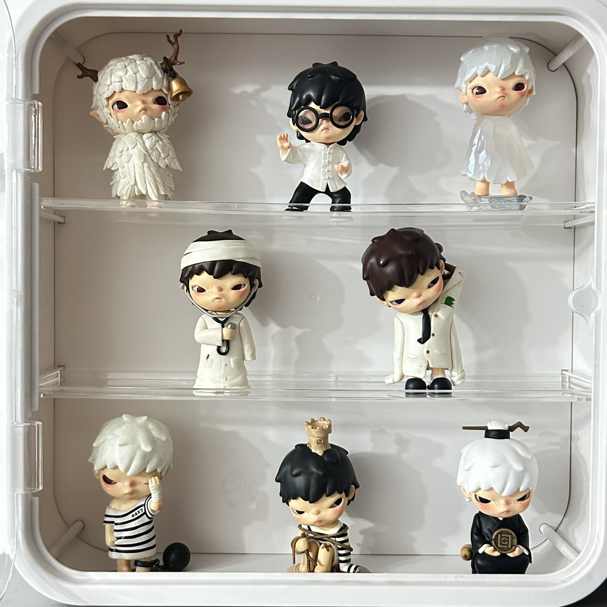 den ੈ✩‧₊˚ tweet media