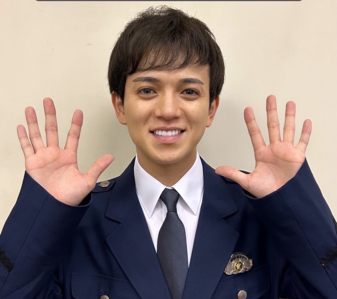 mychaka_22's tweet photo. 宮近くんドラマおめでとう🎉
(ストーリーの前髪なんで？笑)

4/6(日)22時〜全6話✍

https://t.co/BjkBNsxvoQ https://t.co/GsKRjUSyr2