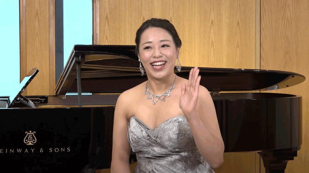 shizuokaopera's tweet photo. [Mt. Fuji OPERA CHANNEL]  YAMASHITA Hiroka, the MIURA Tamaki Special Prize winner in the 9th edition, gives aria performances, incl. one performed for the first time🙌 Also, she talks about a thrilling moment at the competition🤗
🎥https://t.co/uviz76vb2v
@hipou55
#MtFujiOpera https://t.co/sxuZgWNVkV