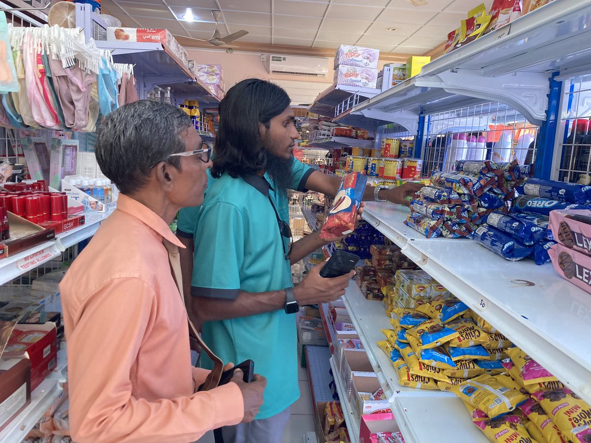 Sh.Narudhoo Health Centre (@narudhoohc) on Twitter photo 🚨 Ramadan food and safety program.
Our teams are on the ground, ensuring, clean, safe, and hygienic food for everyone this Ramadan!
<a href="/HPA_MV/">Health Protection Agency</a>
<a href="/MoHmv/">Ministry of Health</a>
#SafeRamadan #foodsafetyfirst 🚨 Ramadan food and safety program.
Our teams are on the ground, ensuring, clean, safe, and hygienic food for everyone this Ramadan!
<a href="/HPA_MV/">Health Protection Agency</a>
<a href="/MoHmv/">Ministry of Health</a>
#SafeRamadan #foodsafetyfirst