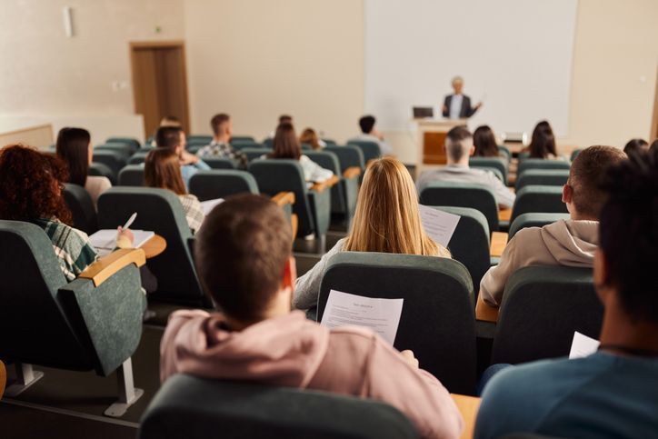 Economenvakblad ESB (@esbtweets) on Twitter photo De indruk ontstaat vaak dat studenten financiële economie worden opgeleid tot op zichzelf gerichte individuen. Dit beeld vraagt om een correctie, schrijven <a href="/ArjenSiegmann/">Arjen Siegmann</a> et al. esb.nu/studenten-fina… De indruk ontstaat vaak dat studenten financiële economie worden opgeleid tot op zichzelf gerichte individuen. Dit beeld vraagt om een correctie, schrijven <a href="/ArjenSiegmann/">Arjen Siegmann</a> et al. esb.nu/studenten-fina…