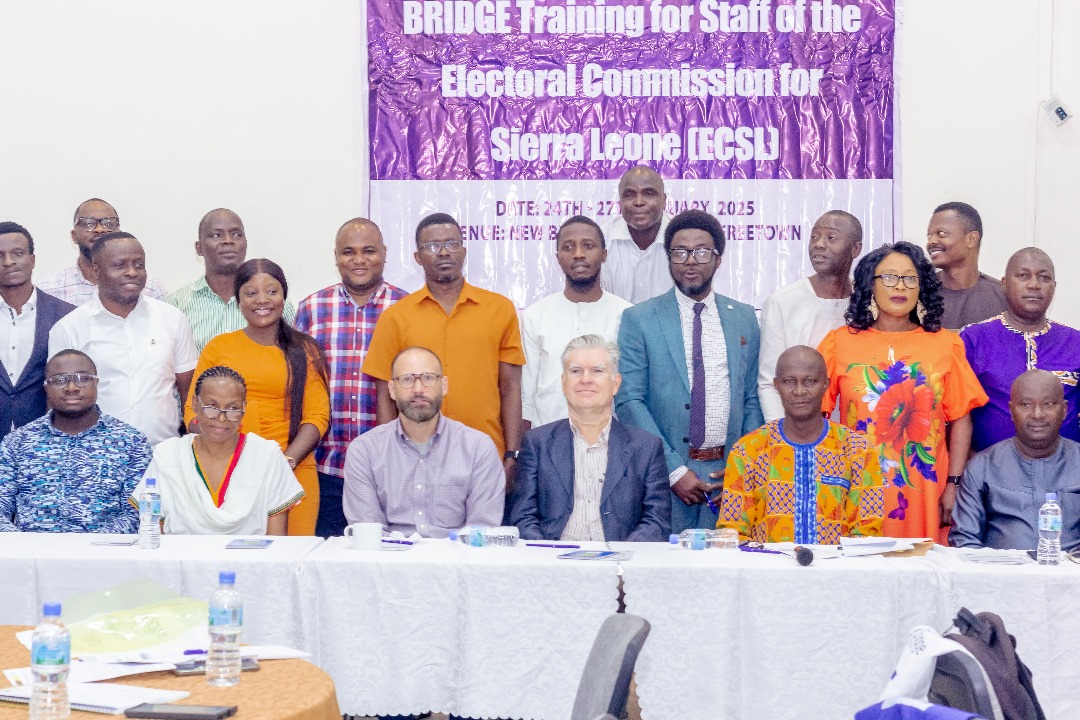ECSL &amp; EU Equip Staff with BRIDGE Training on Democracy &amp; Governance
📢 The Electoral Commission for Sierra Leone （ECSL) in collaboration with the European Union EU, is conducting a BRIDGE training program to enhance staff expertise in democracy, governance, and elections.