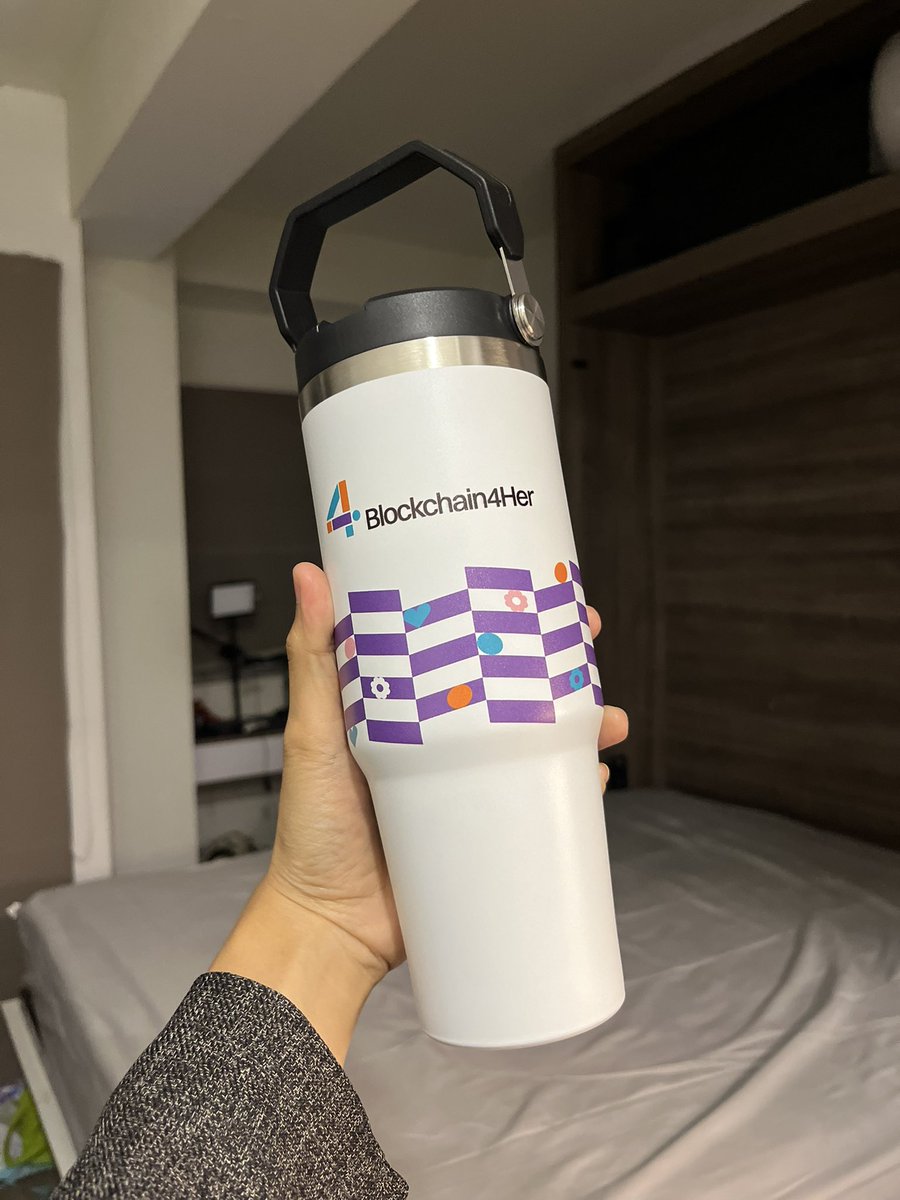 ajengvera_'s tweet photo. @mikkteah ๐
#WomanwWithWeb3 #Blockchain4Her #ConnectingTheBloks #ConnectingHER https://t.co/cfcHfoJQ4b