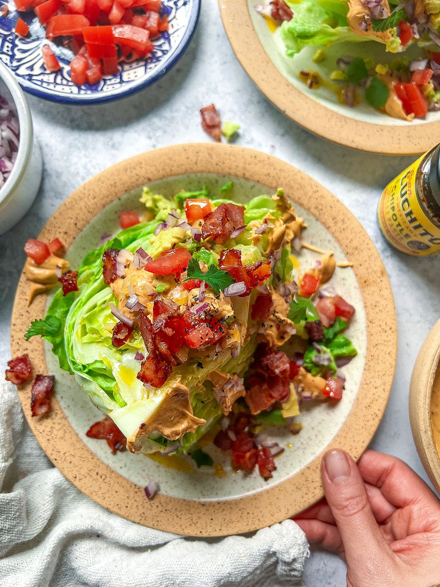 🍗🔥 Chicken Enchiladas - we've created this awesome Chicken Enchiladas recipe. It's a total crowd-pleaser, perfect for family, friends, or a big party—just double or triple the recipe, and you're good to go!
#ChickenEnchiladas #AuthenticRecipes #fyp #explore