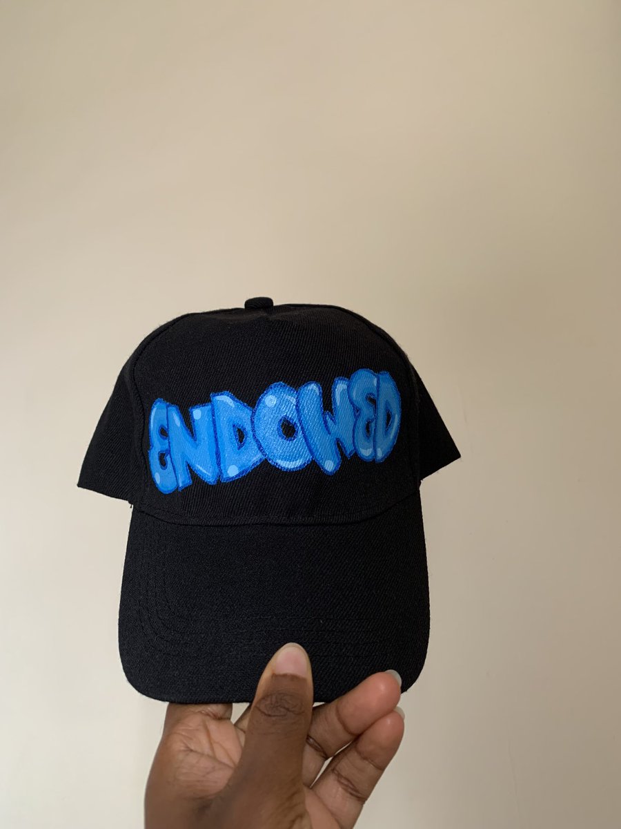 Midepella_'s tweet image. Hi, I sell hand painted Face Caps 🖌✨