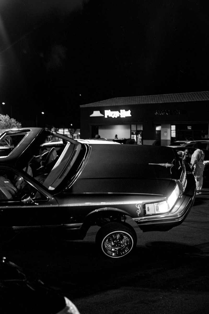 alexviisuals's tweet photo. parkin lot trophies. https://t.co/uX9nWUC2Zt