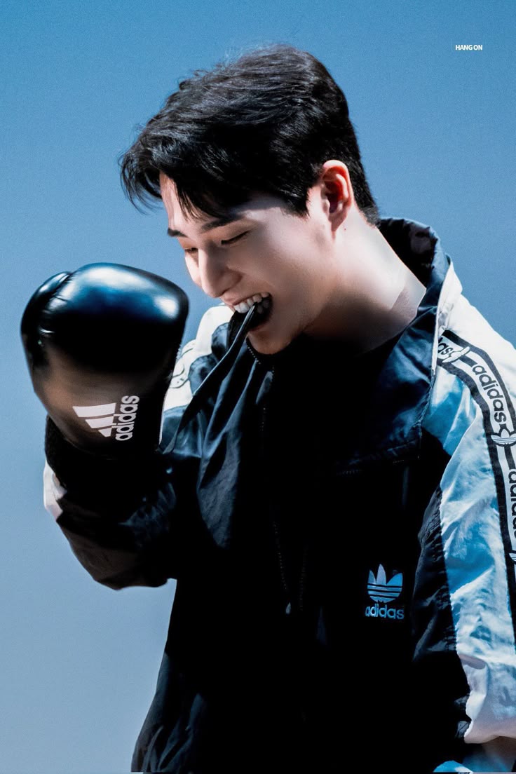 슬롯무료⩤ ＫＲ.ＦＯＭＯ.ＩＯ ⩥실시간티비.bhl