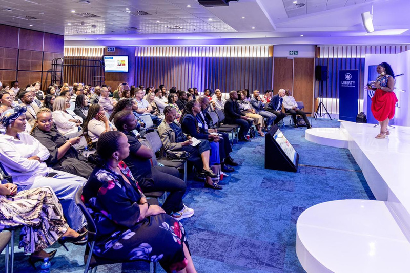 UCT’s Liberty Institute’s ‘The Majority Report 2025’ places SA’s working class in the context of its expansion and great spending power. Read more: qr.link/2kbIQo