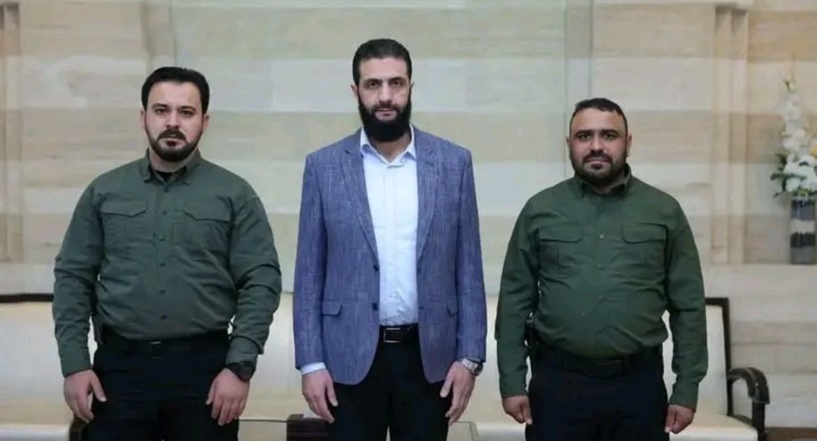 هذا الثلاثي الذي يريد قيادة #سوريا   لصوص وارهابيون وقتلة مجرمون من احط الفئات البشرية. #الجولاني_سفاح_سوريا  لا يليق بادارة اسطبل بهايم