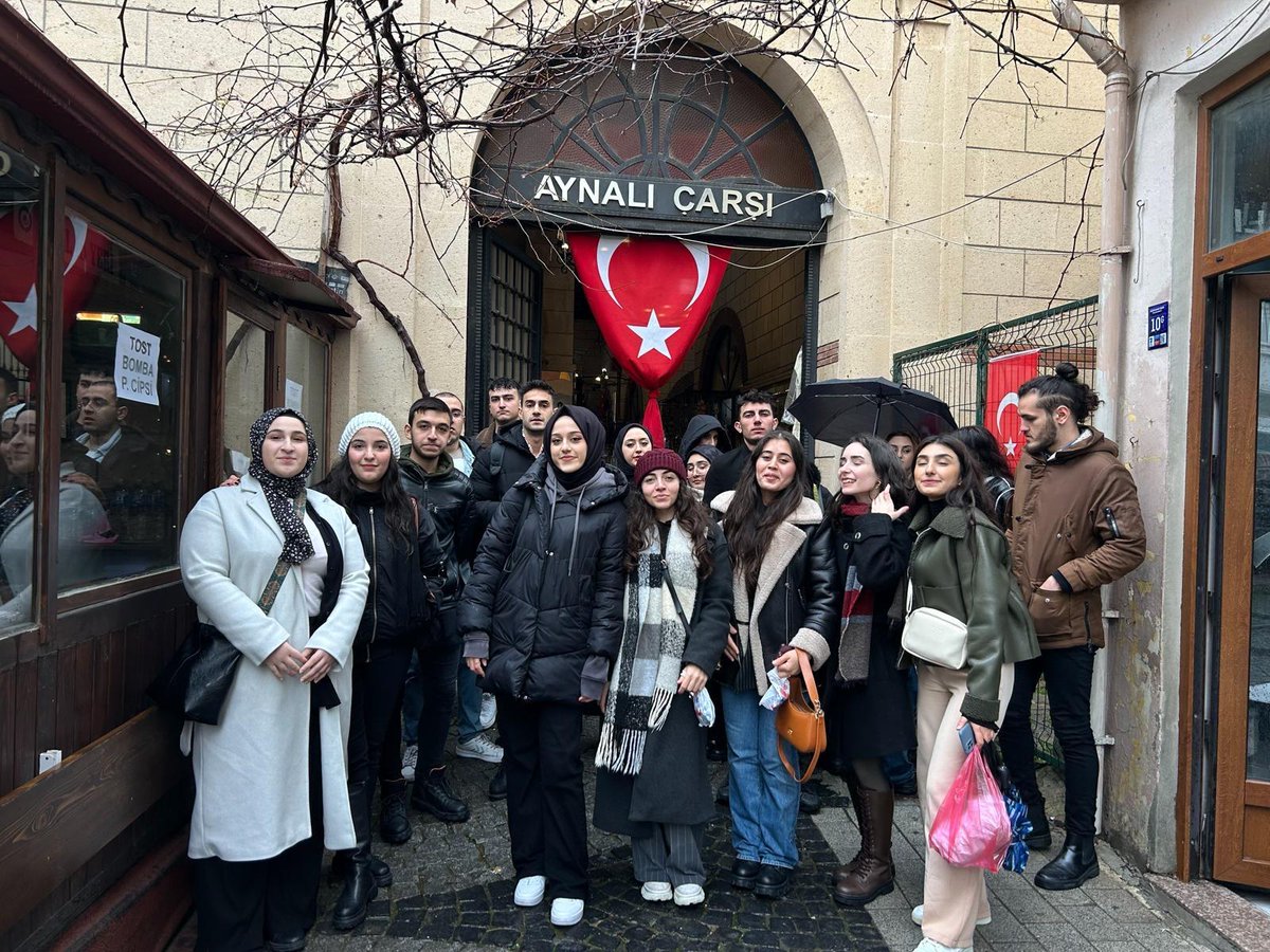 tnkuiibf's tweet photo. Fakültemiz Öğrencileri Çanakkale de Gerçekleşen Trakya Kariyer Fuarına Katıldı https://t.co/N5G5Jh15Iu
