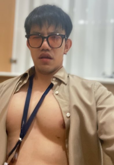 ก็มันร้อนอะ