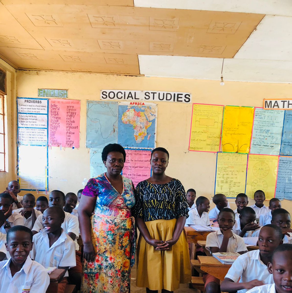 ProffPearl's tweet photo. Kabasinguzi Shamim the ONC coordinator Fort Portal Tourism city monitored Njara Hill primary school found in the central division of Fort portal. The school started in 1964 by a European lady and later on government took it over https://t.co/9hZehew28p
