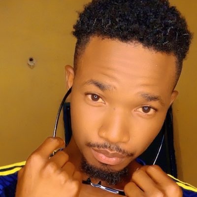abuneyaStephie's tweet photo. #NewProfilePic https://t.co/t3CsycrKzt