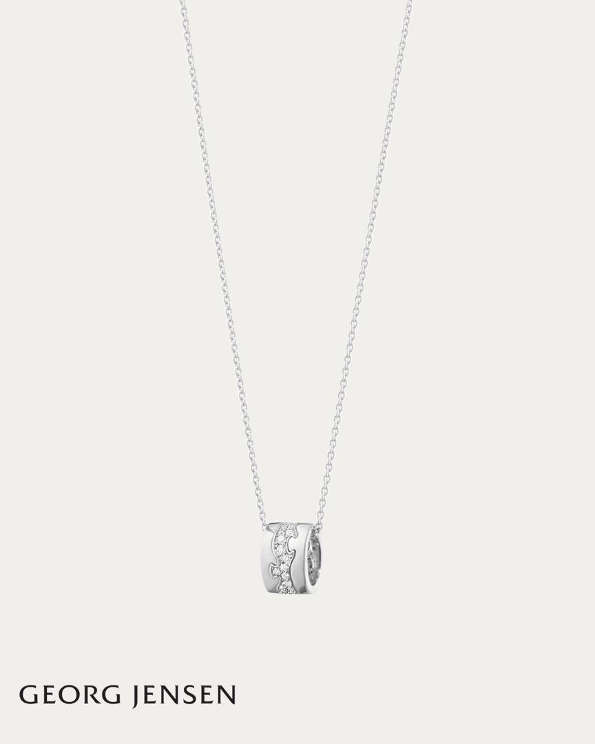 ✨ Brand of the Fortnight: Georg Jensen ✨

Here are three of our most-loved designs:

💎 Moonlight Grapes Pendant
🔗 heyor.ca/jlbt7v

💛 18ct Yellow Gold 2025 Heart Pendant 
🔗 heyor.ca/3dSP5G

✨ 18ct White Gold Diamond Fusion Pendant 
🔗 heyor.ca/QTqRF3