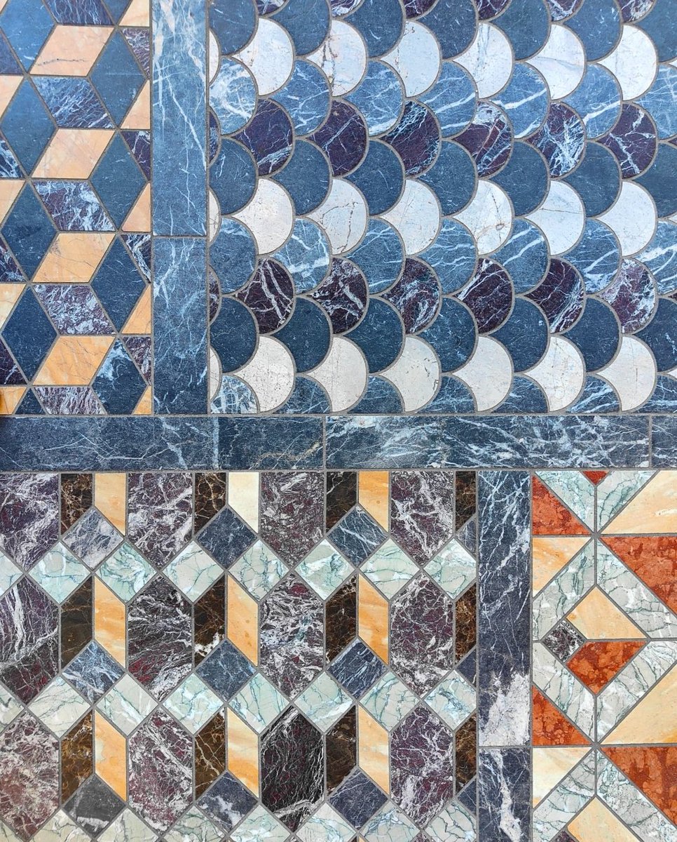 EtwTerp's tweet photo. Parcours géométrique...
Rue de Castiglione, Paris 1er
23 octobre 2024
#madeinparis #mathsartist #maths_artist #paris #geometrie #geometry #pavage #tesselation #perspective #ruedecastiglione #geometrygrammer #parisjetaime https://t.co/gzurLtlFeW