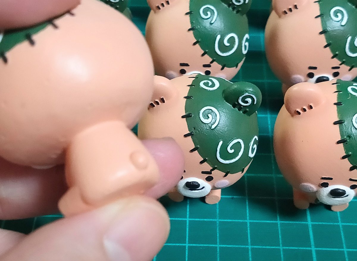 クマ左衛門🐻💚20体、あとはオマケ準備と梱包🙃
お一人様一体限定販売👍
お問合せありましたが代理購入や複数購入、お取置は一切致しません⚠️
お気持ちはありがたいです😭
ダックも買えないで待ってくれている方もいます、ご理解ください。
3月初め発売です!
↓アニメです🧸
youtu.be/gW1mrv6KI6M?si…