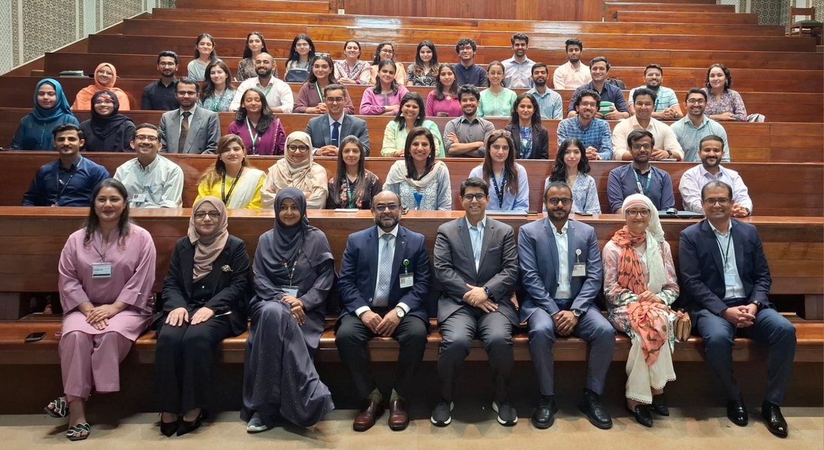 AdilHaiderMD's tweet image. Super welcome to all 32 of our awesome new Dean’s Clinical Research Fellowship (DCRF) fellows! This special fellowship will provide each of them the opportunity to work with our faculty on multiple ongoing projects and create lasting impact! Best of luck to all of you 🌟