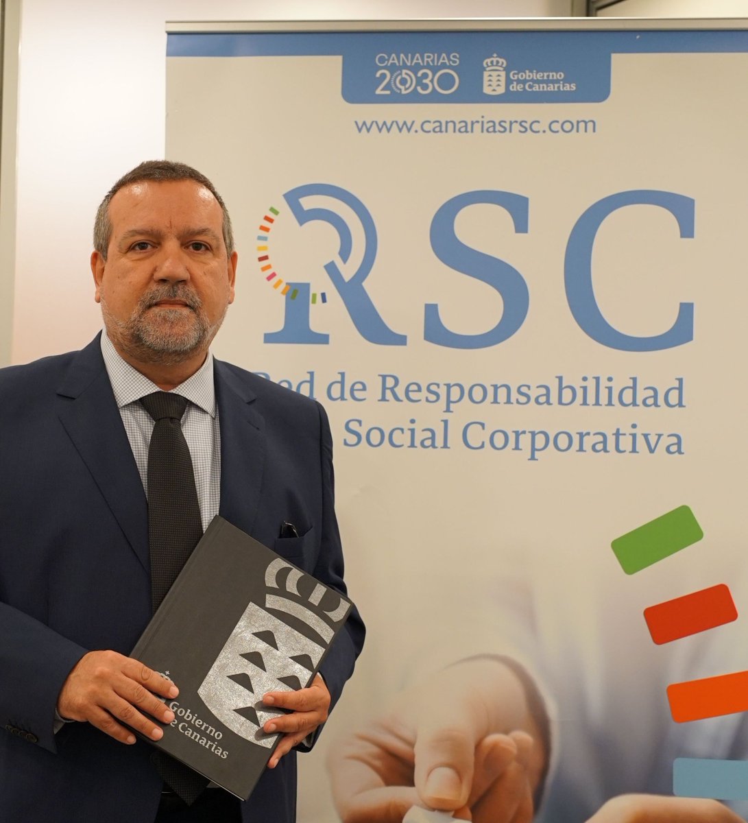 🤗 Nos incorporamos junto a veinte empresas y entidades sociales a la "Red de #ResponsabilidadSocial Corporativa" en #Canarias 🇮🇨

Impulsamos la formación en diferentes grados educativos, sobre el Ciclo Integral del #Agua 💦 y la #Sostenibilidad 🌿
canaragua.es/noticias