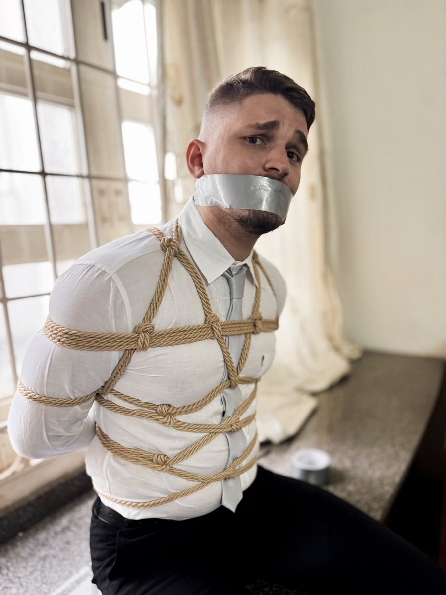 🪢/📷@gagged_victor